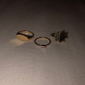 3 set of gold rings